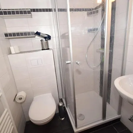 Haus Sarah 5 *